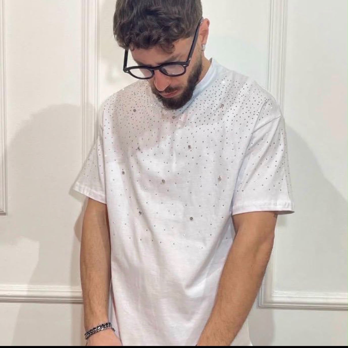 T-shirt con dettagli BRILLANTINATI